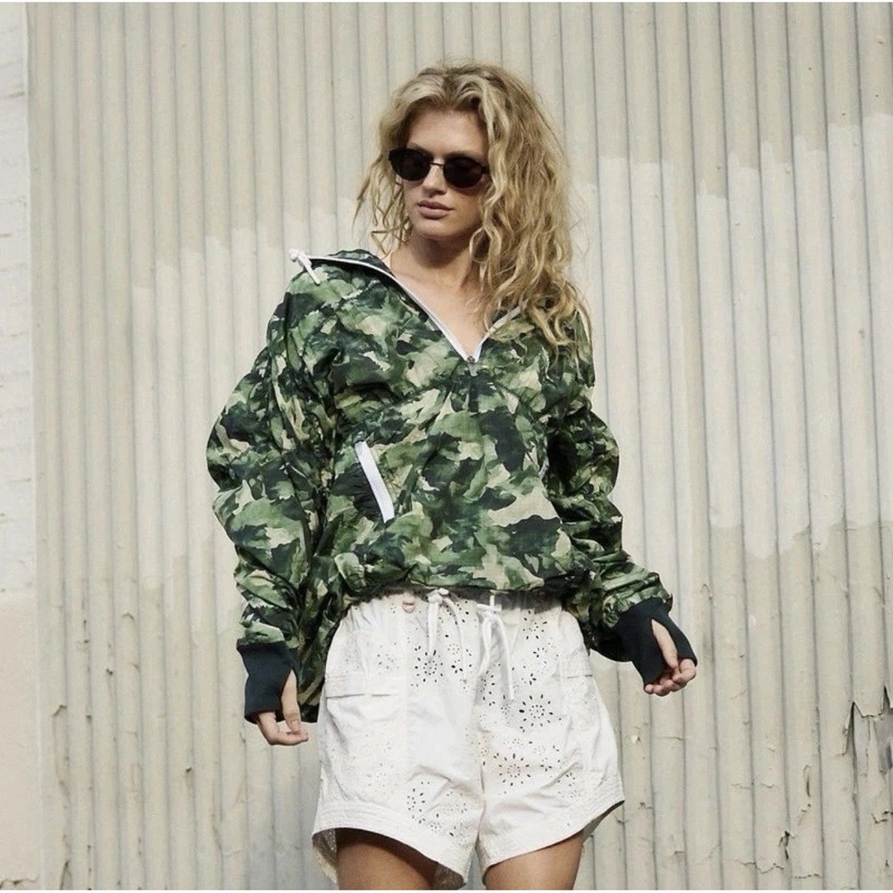 Free People Movement Happy Camper Hiking Pullover Jacket Green Camo Size XS